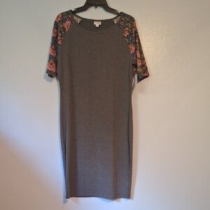LuLaRoe Gray Top with Colorful Logo